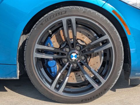 Used 2018 BMW M2 RWD image 10