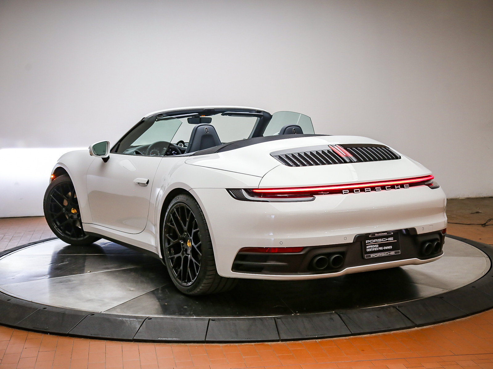 Certified 2024 Porsche 911 Carrera S RWD image 6