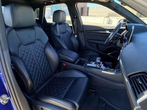 Used 2021 Audi SQ5 Premium Plus w/ Premium Plus Package image 19