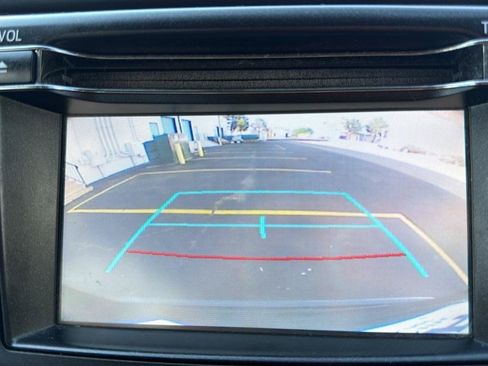 Used 2016 Toyota RAV4 LE AWD/4WD image 26