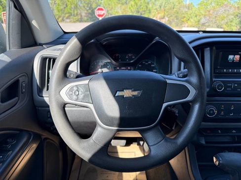 Used 2015 Chevrolet Colorado W/T w/ WT Convenience Package image 17