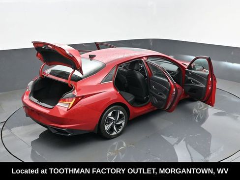 Used 2023 Hyundai Elantra Limited FWD image 29