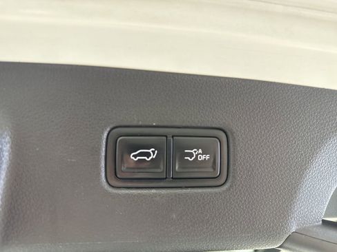 Used 2022 Kia Carnival SX Prestige FWD image 39