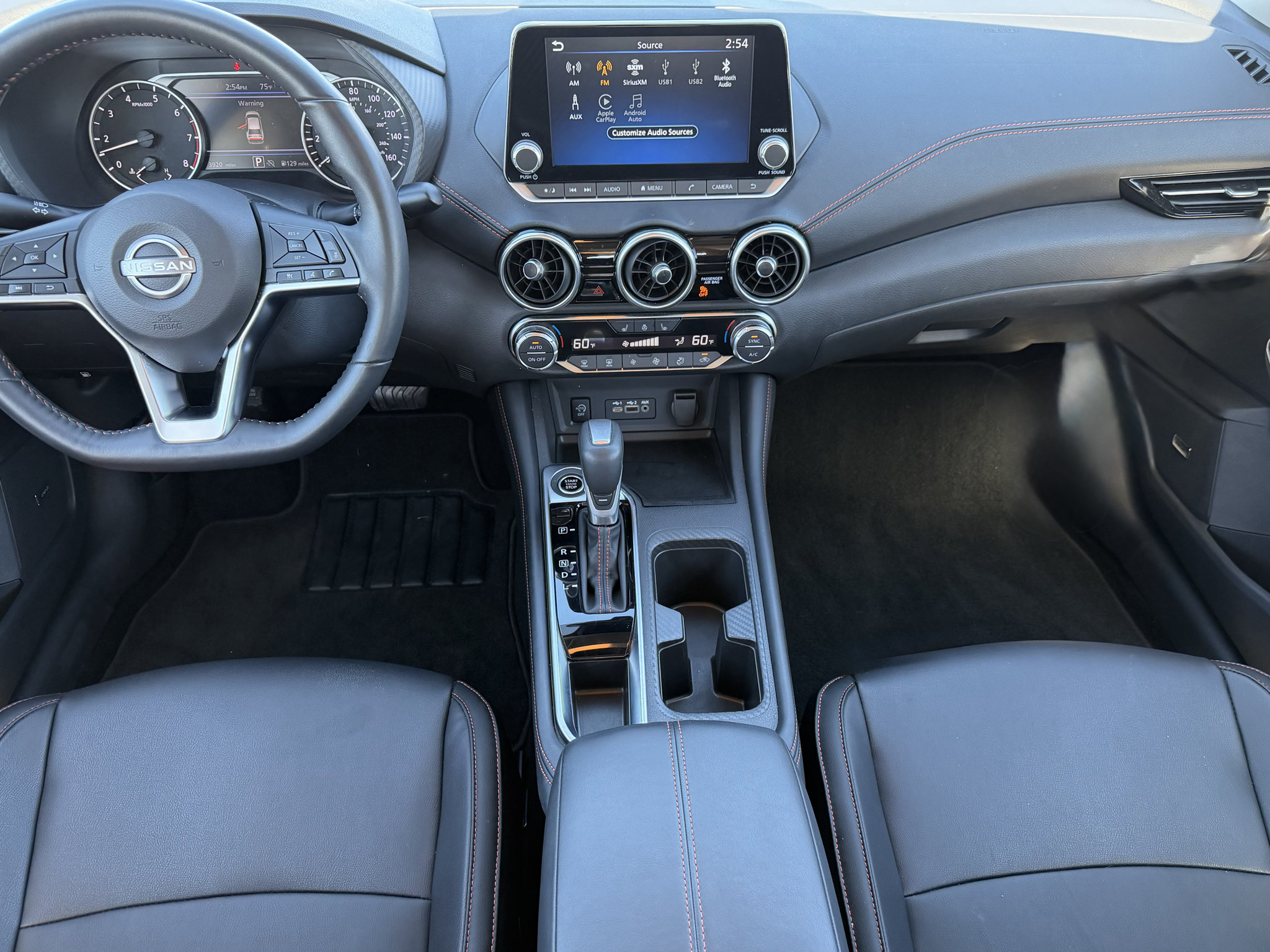 Used 2025 Nissan Sentra SR w/ SR Premium Package FWD image 10