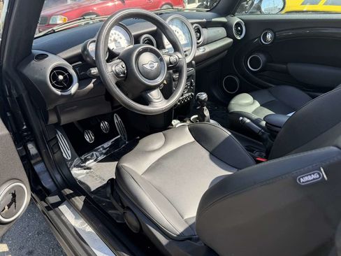 Used 2013 MINI Cooper S FWD image 16