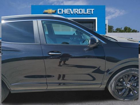 Used 2024 Buick Encore GX Sport Touring FWD image 33