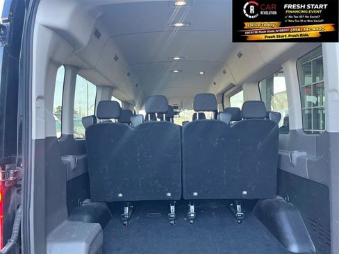 Used 2023 Ford Transit 350 XLT image 10