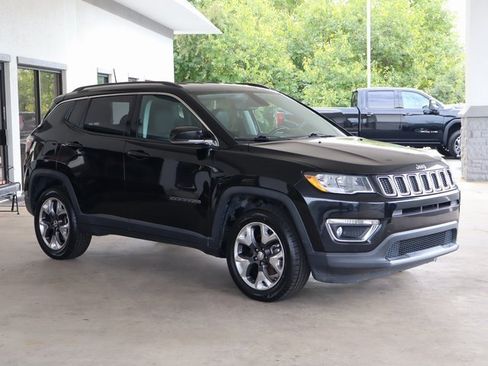 Used 2019 Jeep Compass Limited image 8