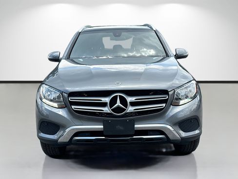 Used 2019 Mercedes-Benz GLC 300 image 8