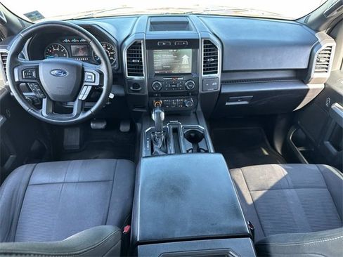Used 2015 Ford F150 XLT w/ Equipment Group 302A Luxury image 16