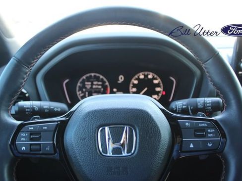 Used 2025 Honda Pilot TrailSport image 25