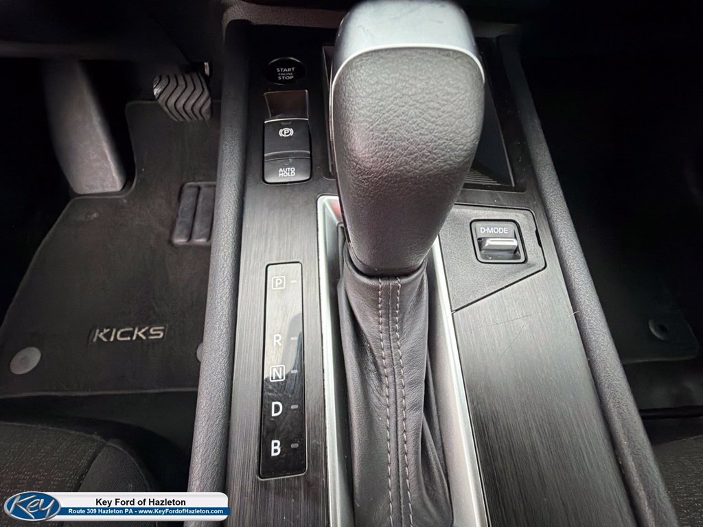 Used 2025 Nissan Kicks S AWD/4WD image 26