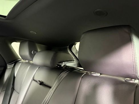 New 2026 Land Rover Range Rover Velar Dynamic SE image 25