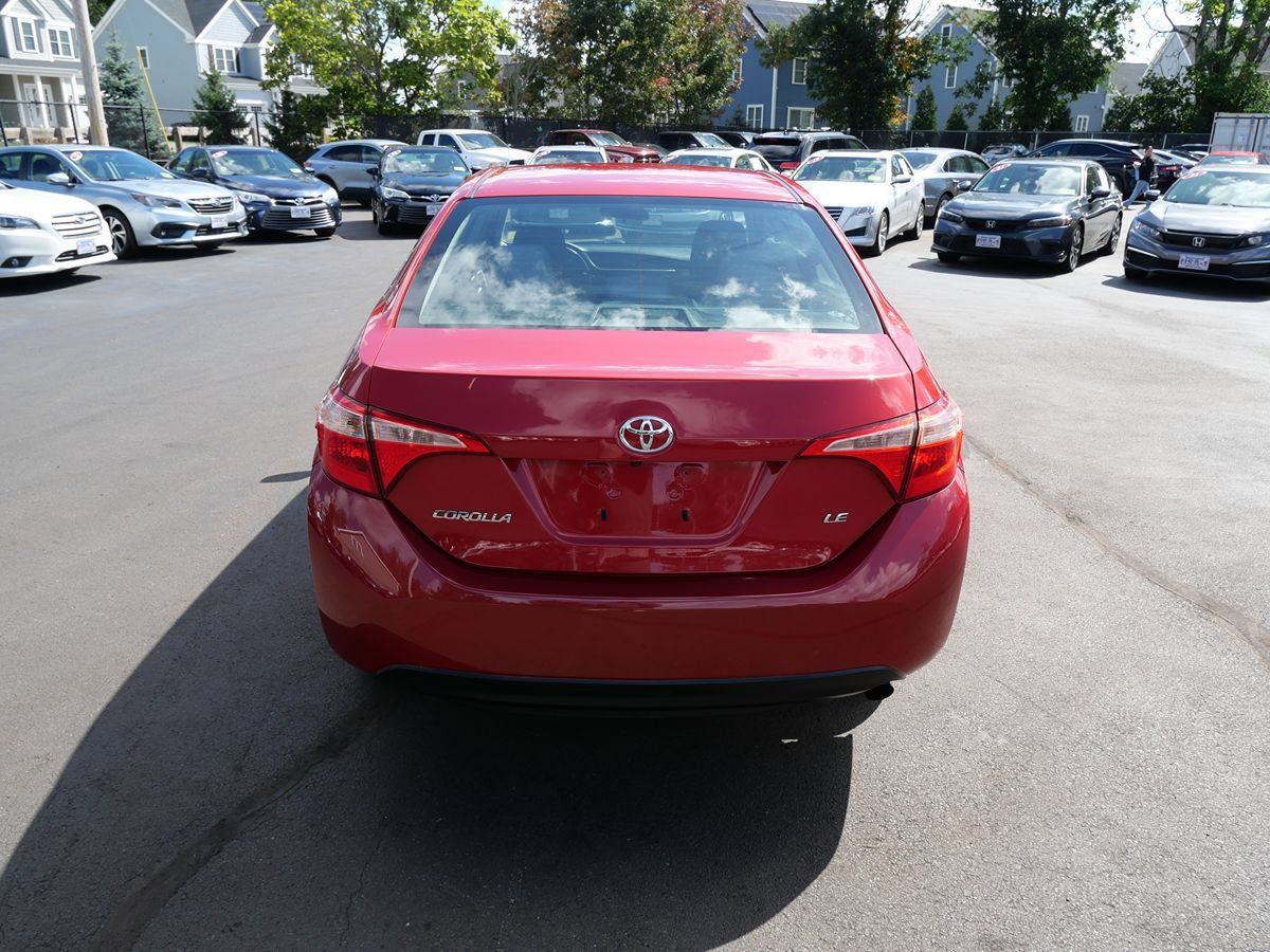 Used 2017 Toyota Corolla LE FWD image 4