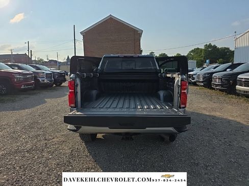 Used 2026 Chevrolet Silverado 2500 High Country w/ High Country Premium Package AWD/4WD image 35
