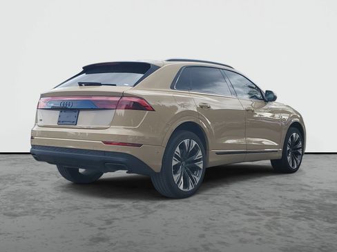 Used 2025 Audi Q8 Premium Plus w/ Premium Plus Package image 4