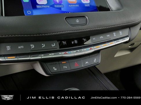 Certified 2023 Cadillac XT4 Premium Luxury w/ Cold Weather Package AWD/4WD image 17