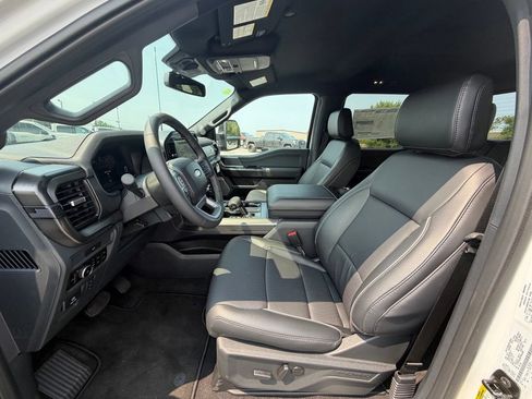 Used 2026 Ford F150 Lariat AWD/4WD image 3