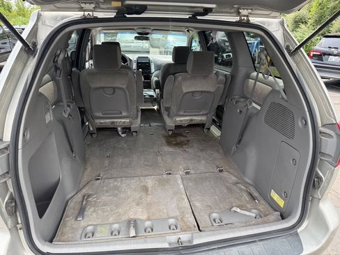 Used 2007 Toyota Sienna LE FWD image 5
