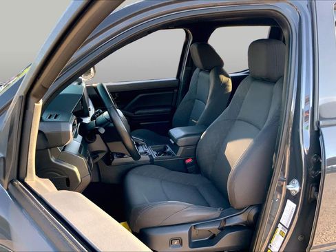 Used 2024 Toyota Tacoma SR RWD image 8