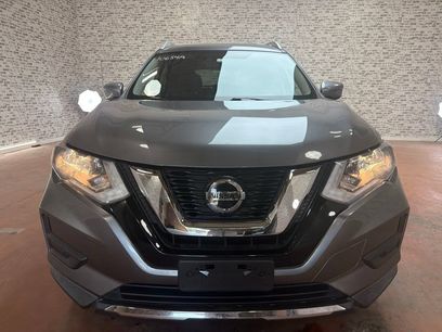 Used 2019 Nissan Rogue SV