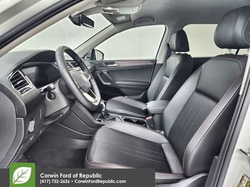 Used 2024 Volkswagen Tiguan Wolfsburg Edition AWD/4WD image 19