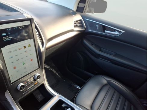 Certified 2024 Ford Edge SEL w/ Convenience Package image 21