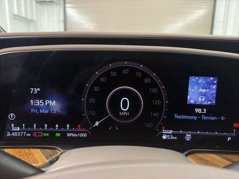 Used 2023 Cadillac Escalade Premium Luxury Platinum image 45