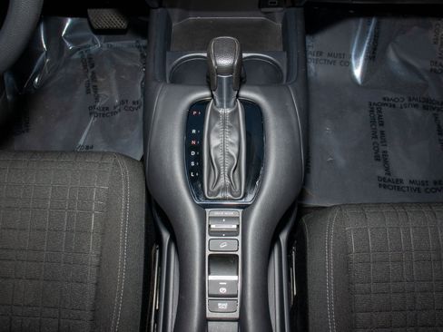 Certified 2023 Honda HR-V LX image 23