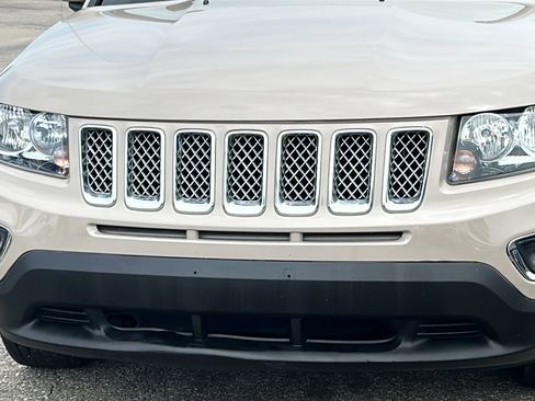 Used 2017 Jeep Compass High Altitude image 4