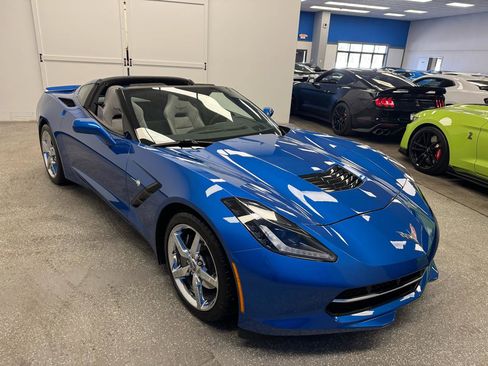 Used 2015 Chevrolet Corvette Stingray Coupe w/ 2LT Preferred Equipment Group image 3