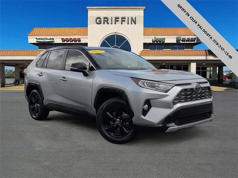 Used 2020 Toyota RAV4 XSE image 1