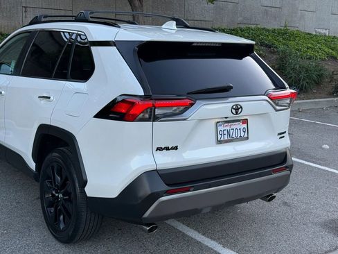 Used 2019 Toyota RAV4 Limited w/ Cold Weather Package image 18