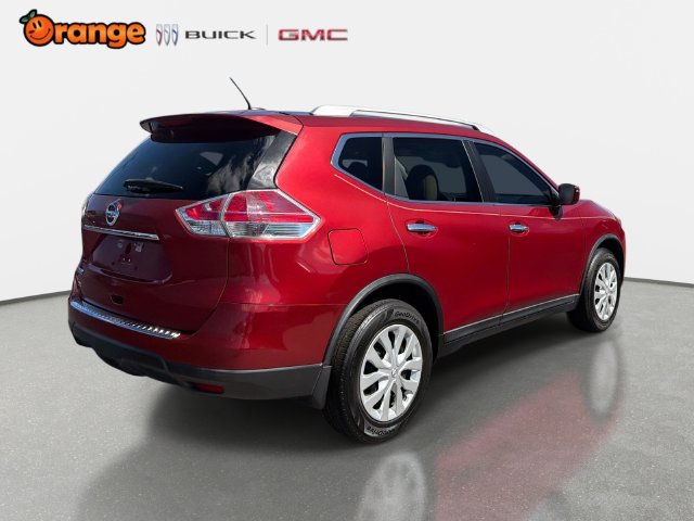 Used 2016 Nissan Rogue S w/ Appearance Package FWD image 3