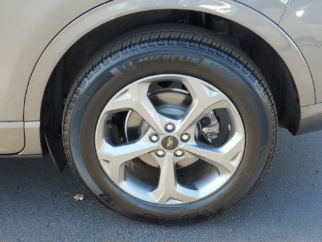 Certified 2024 Ford Escape ST-Line w/ Tech Pack #1 AWD/4WD image 6