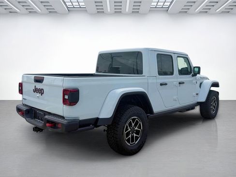 New 2026 Jeep Gladiator Rubicon AWD/4WD image 3