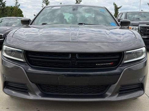 Used 2022 Dodge Charger SXT w/ Blacktop Package RWD image 8