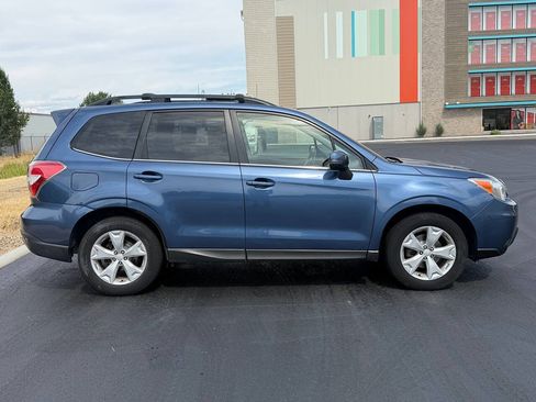 Used 2014 Subaru Forester 2.5i Touring AWD/4WD image 14