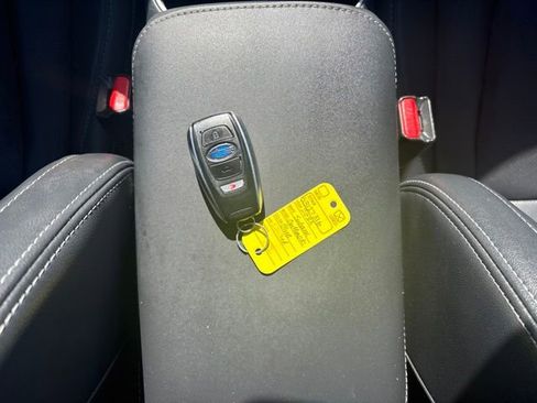 Used 2025 Subaru Outback Limited AWD/4WD image 17