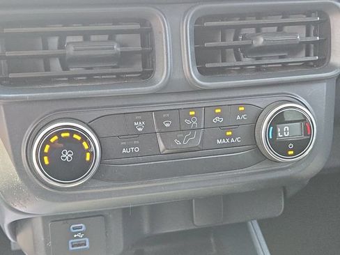 Used 2022 Ford Maverick XL FWD image 18