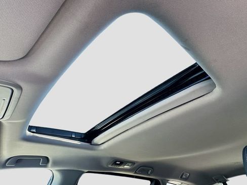 Certified 2024 Honda Odyssey EX-L image 24