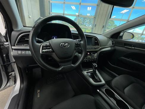 Used 2018 Hyundai Elantra Value Edition w/ Cargo Package FWD image 13