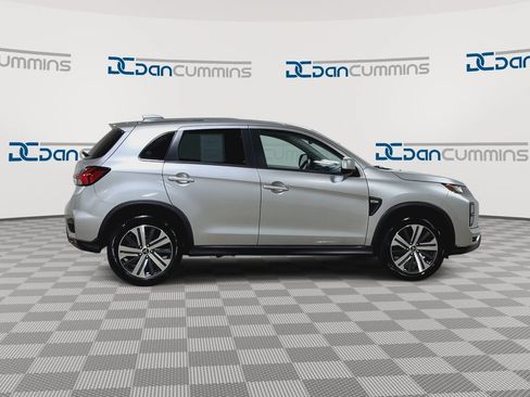Used 2024 Mitsubishi Outlander Sport ES AWD/4WD image 2