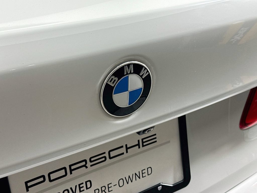 Used 2018 BMW 530e RWD image 33
