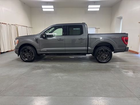 Used 2021 Ford F150 XLT w/ Equipment Group 301A Mid AWD/4WD image 5