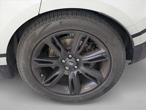 Used 2023 Land Rover Range Rover Velar R-Dynamic S AWD/4WD image 19