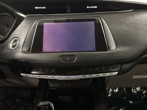 Used 2020 Cadillac XT4 Luxury FWD image 15