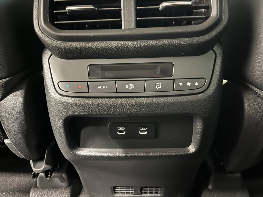 New 2026 Honda Pilot Touring image 27
