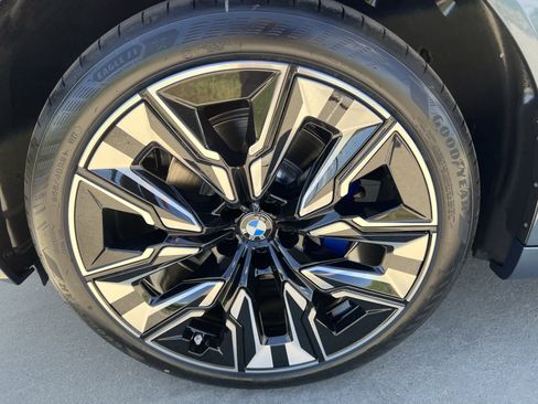 Used 2026 BMW X3 xDrive30 w/ Premium Package image 12