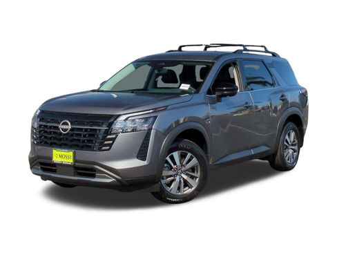 New 2026 Nissan Pathfinder SL image 1